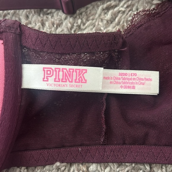 Pink bra - Picture 3 of 3